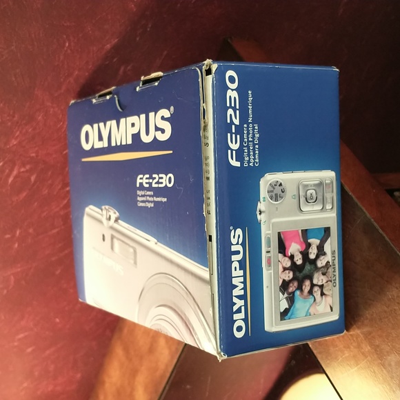Olympus FE-230 7.1MP Digital Camera - Silver - w/ Orig. Box - Picture 5 of 10